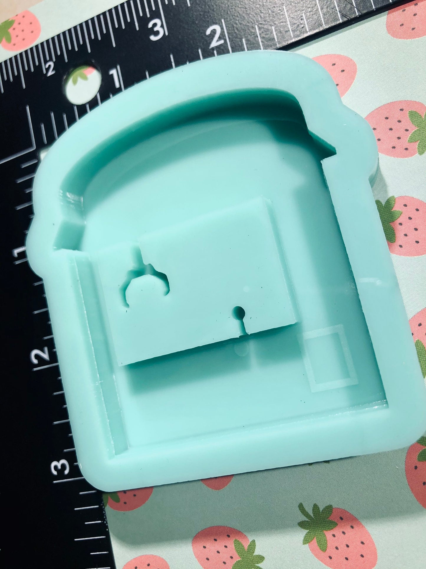 Kawaii Claw machine backed shaker mold for resin- DIY keychain