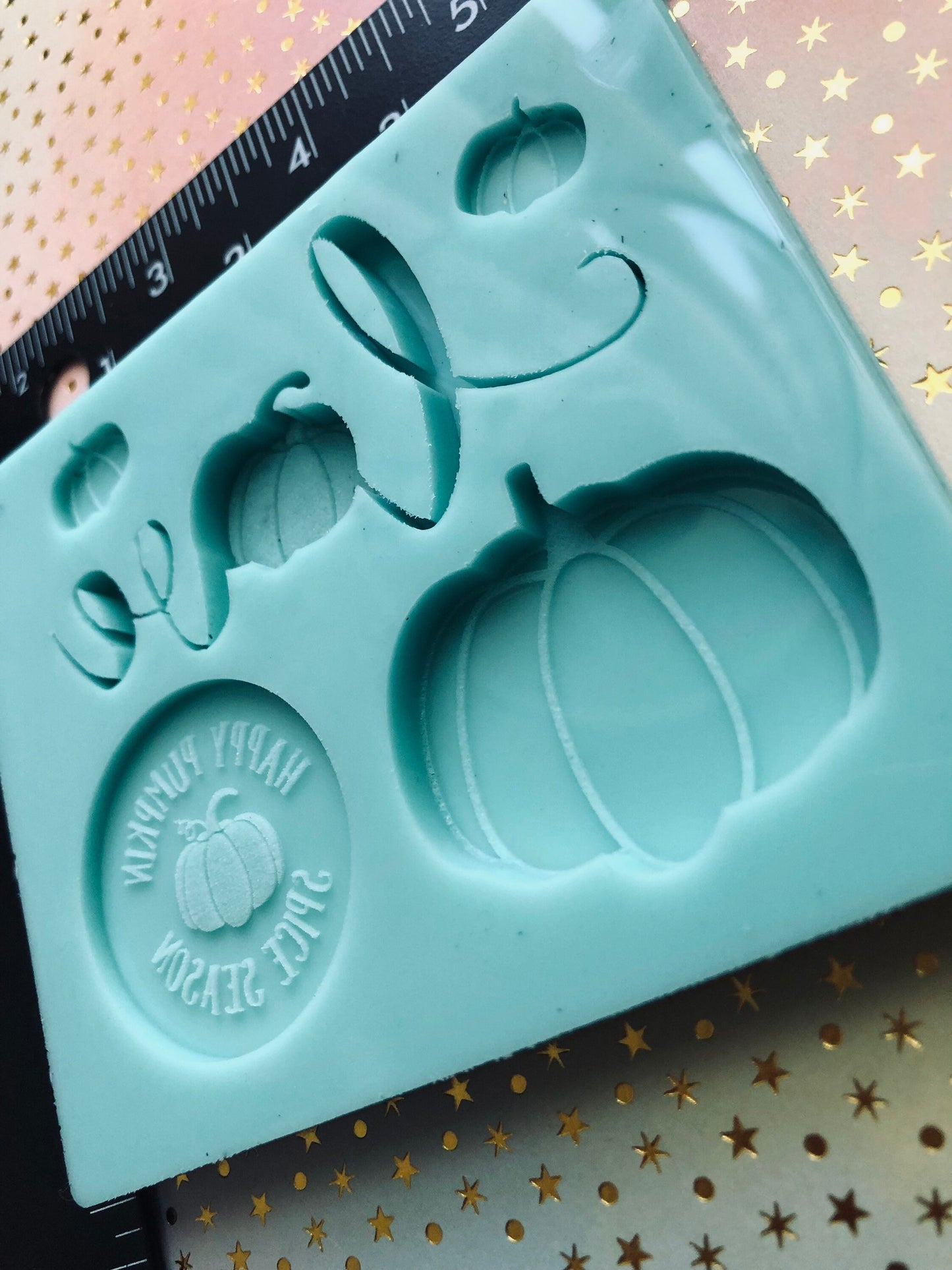 Fall Molds silicone palette for epoxy resin - DIY keychains