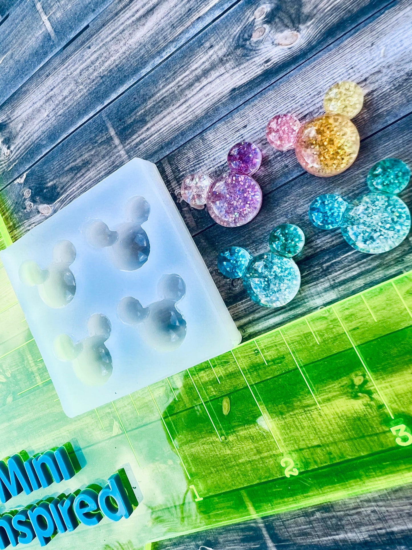 Cabochon- boy mouse - DIY stud earrings - DIY keycaps
