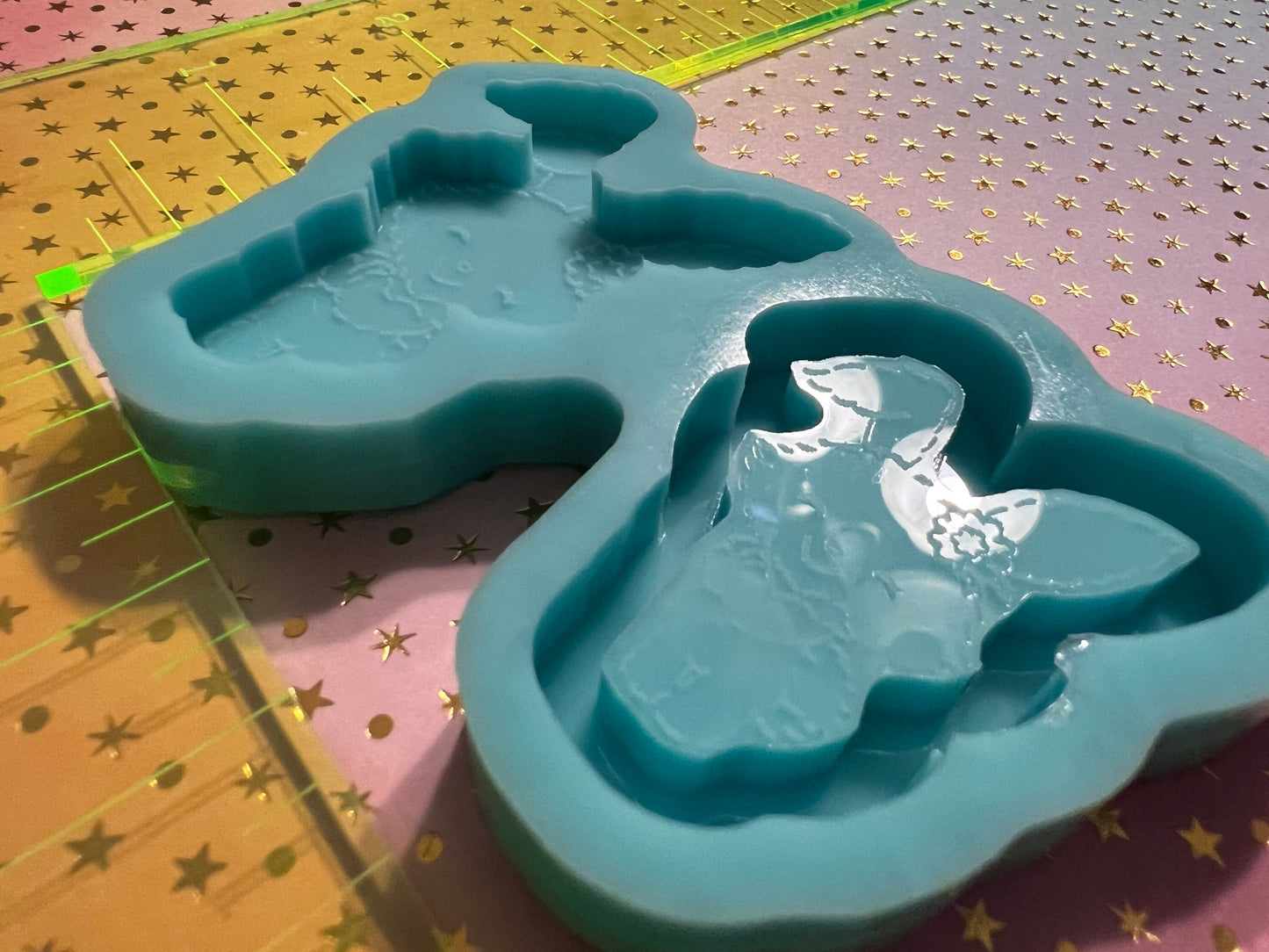 Cute bunny silicone shaker Non shaker mold 2 inches for epoxy resin inches DIY keychain, DIY magnets, gifts