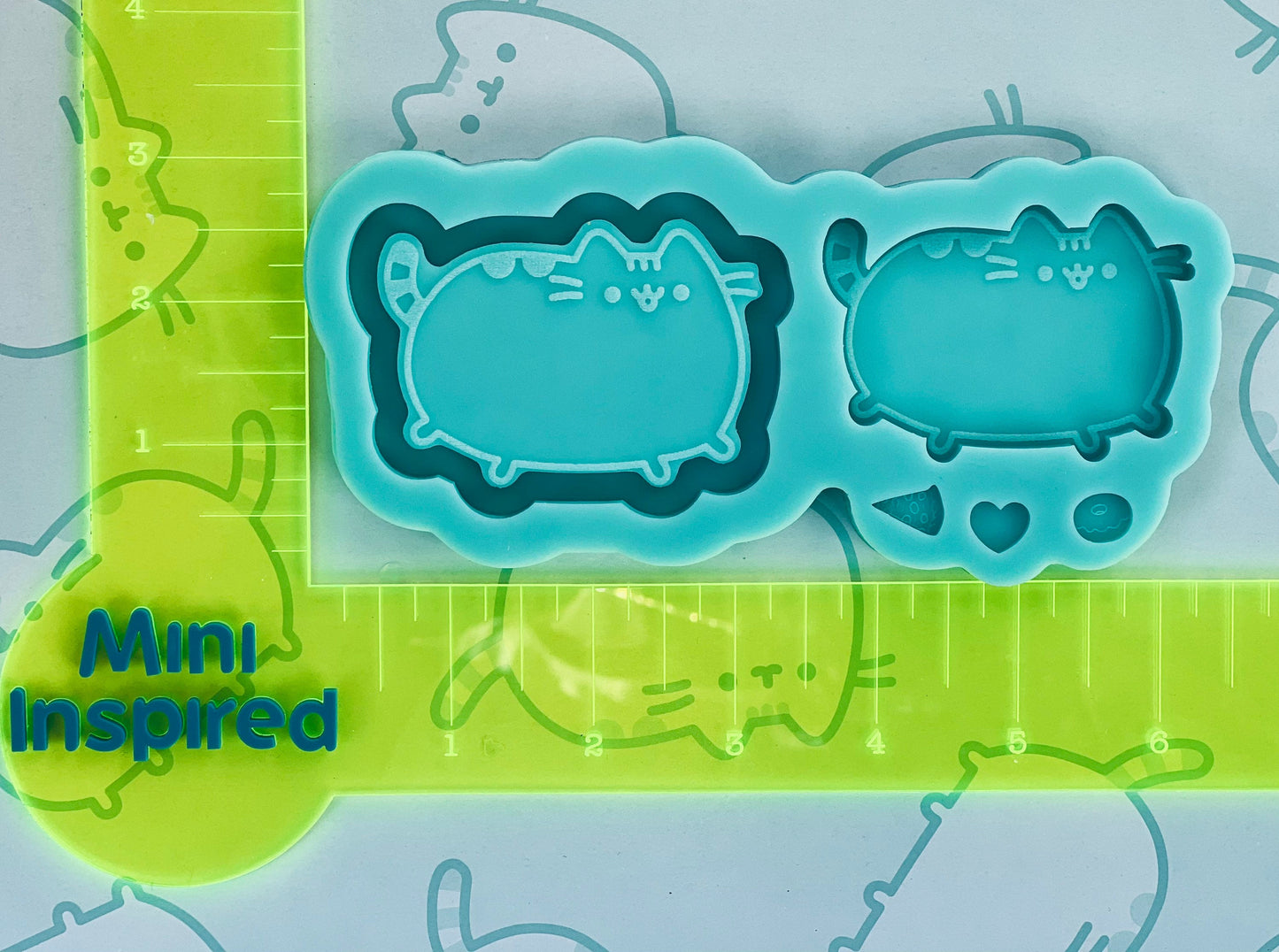 Kitty cat shaker mold non shaker mold silicone