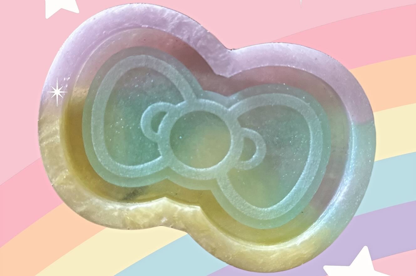 Giant HK Bow Tray Silicone Mold