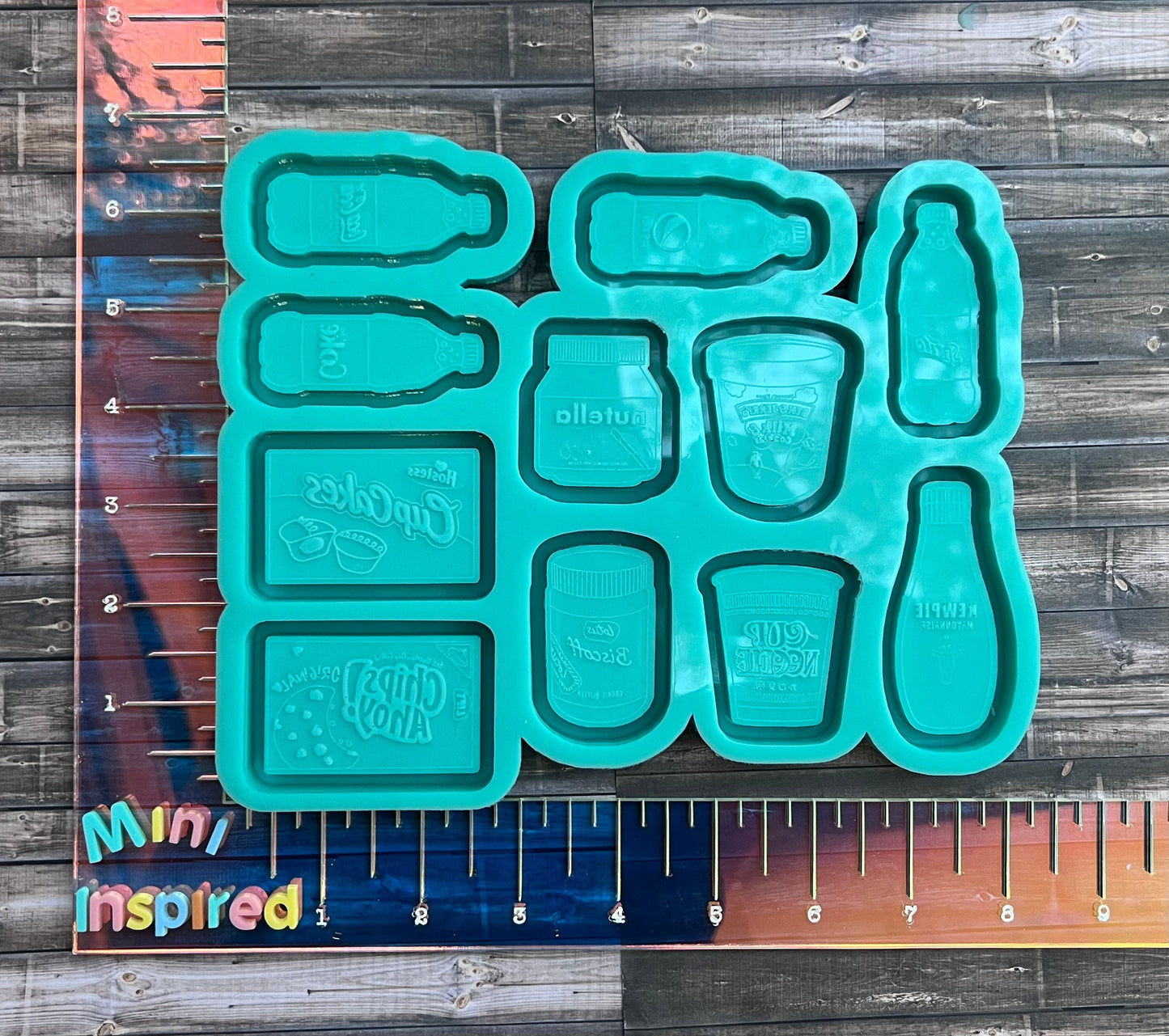 Snack shaker palette silicone mold for epoxy resin - DIY keychain