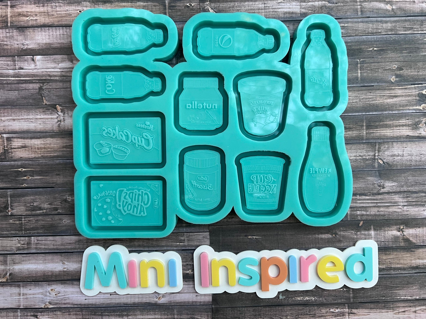 Snack shaker palette silicone mold for epoxy resin - DIY keychain