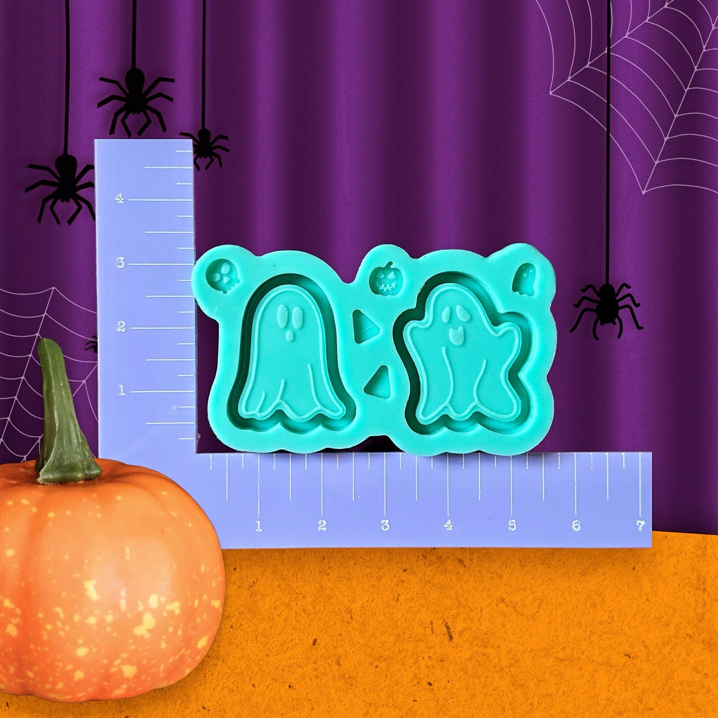 Ghost shakers silicone mold for epoxy resin. DIY keychains