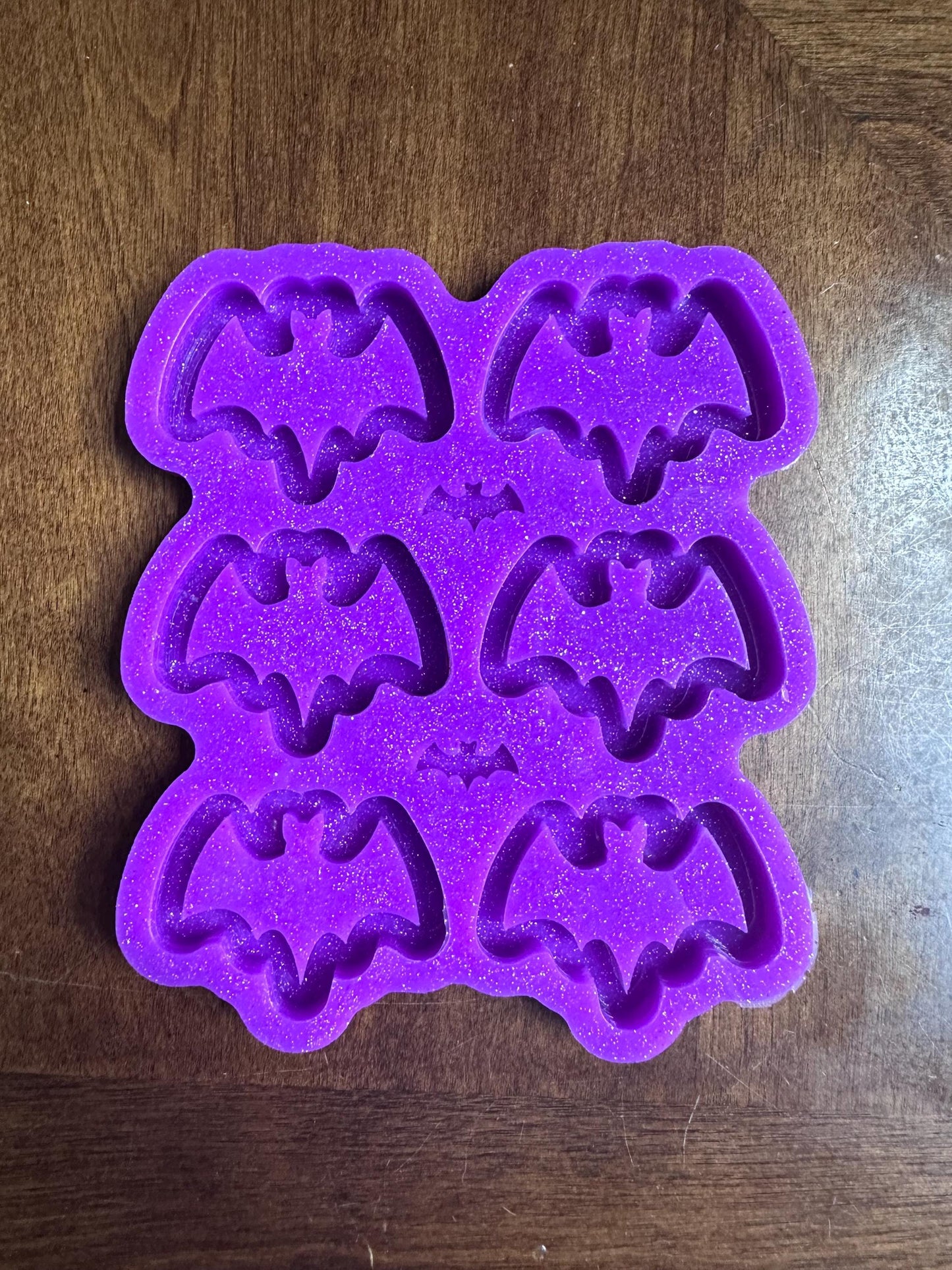 Halloween Silicone Bat Shaker Palette for Epoxy Resin - DIY Decorations & Keychains