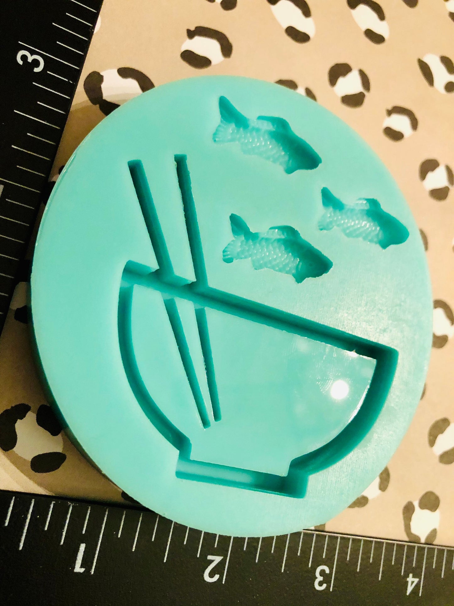 Ramen Bowl silicone shaker mold with Swedish Fish cabochons