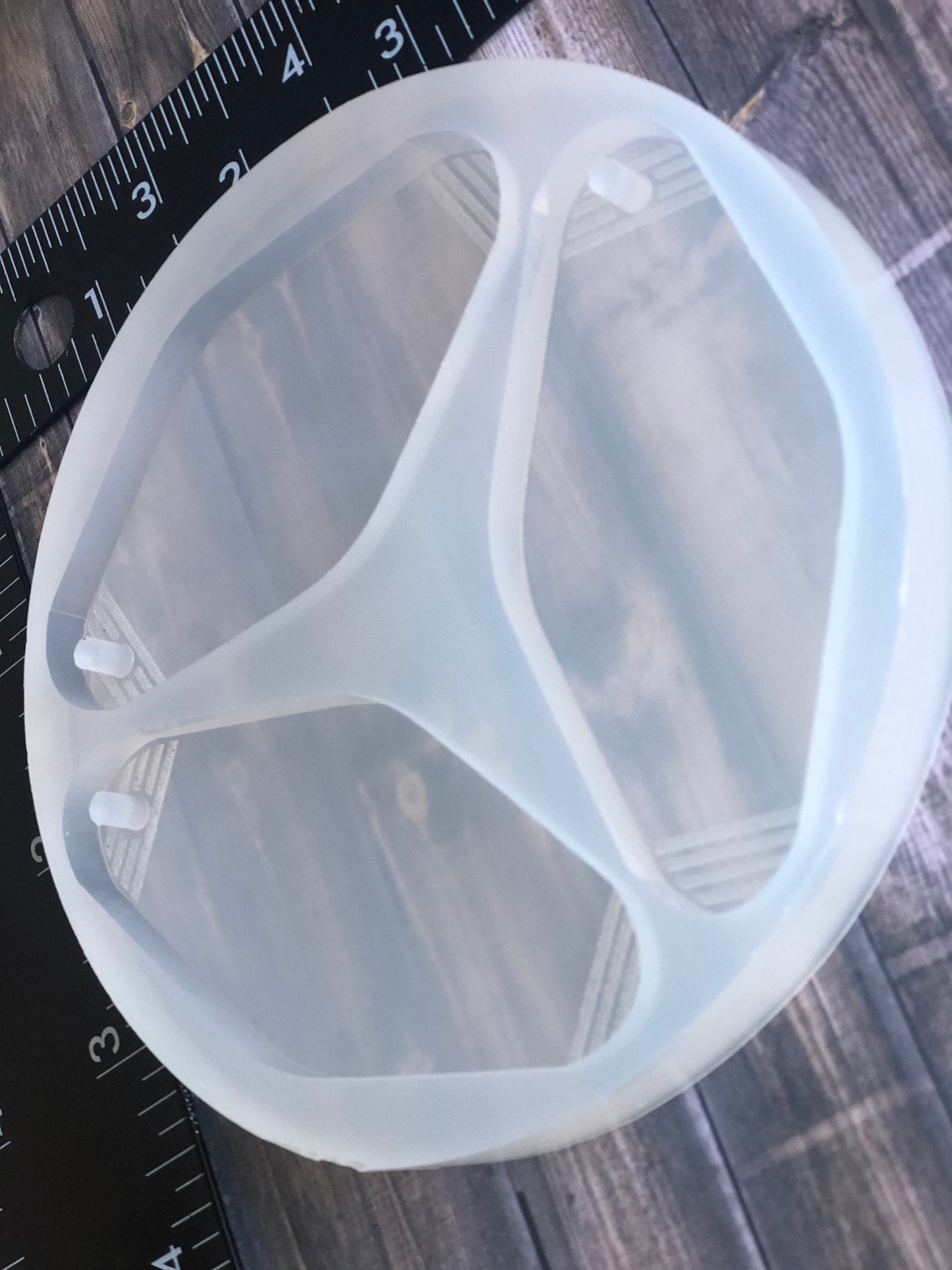 Retro Hotel 3” Keychain silicone mold Palette - DIY keychains- UV Resin Cure - translucent  silicone