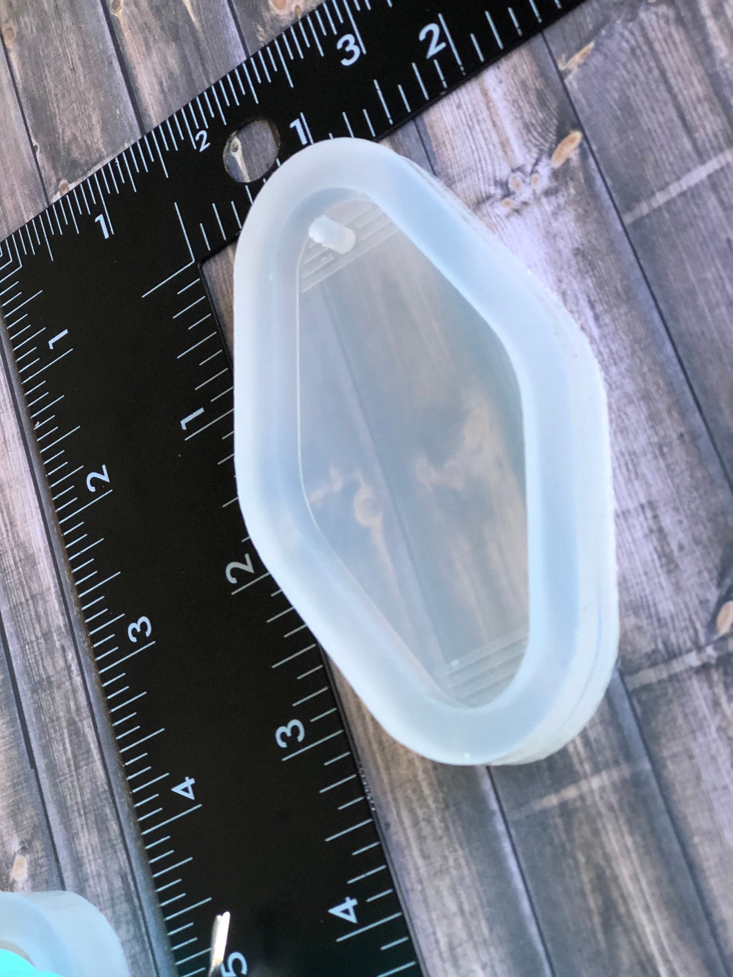 Retro Hotel 3” Keychain Silicone Mold - Translucent Silicone UV cure resin