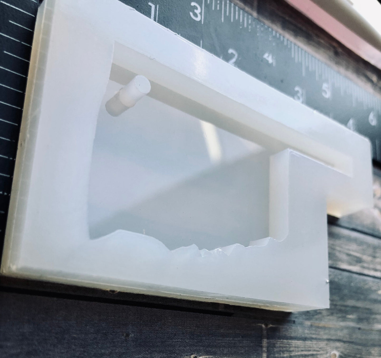 Oklahoma DIY keychain in UV translucent silicone for resin