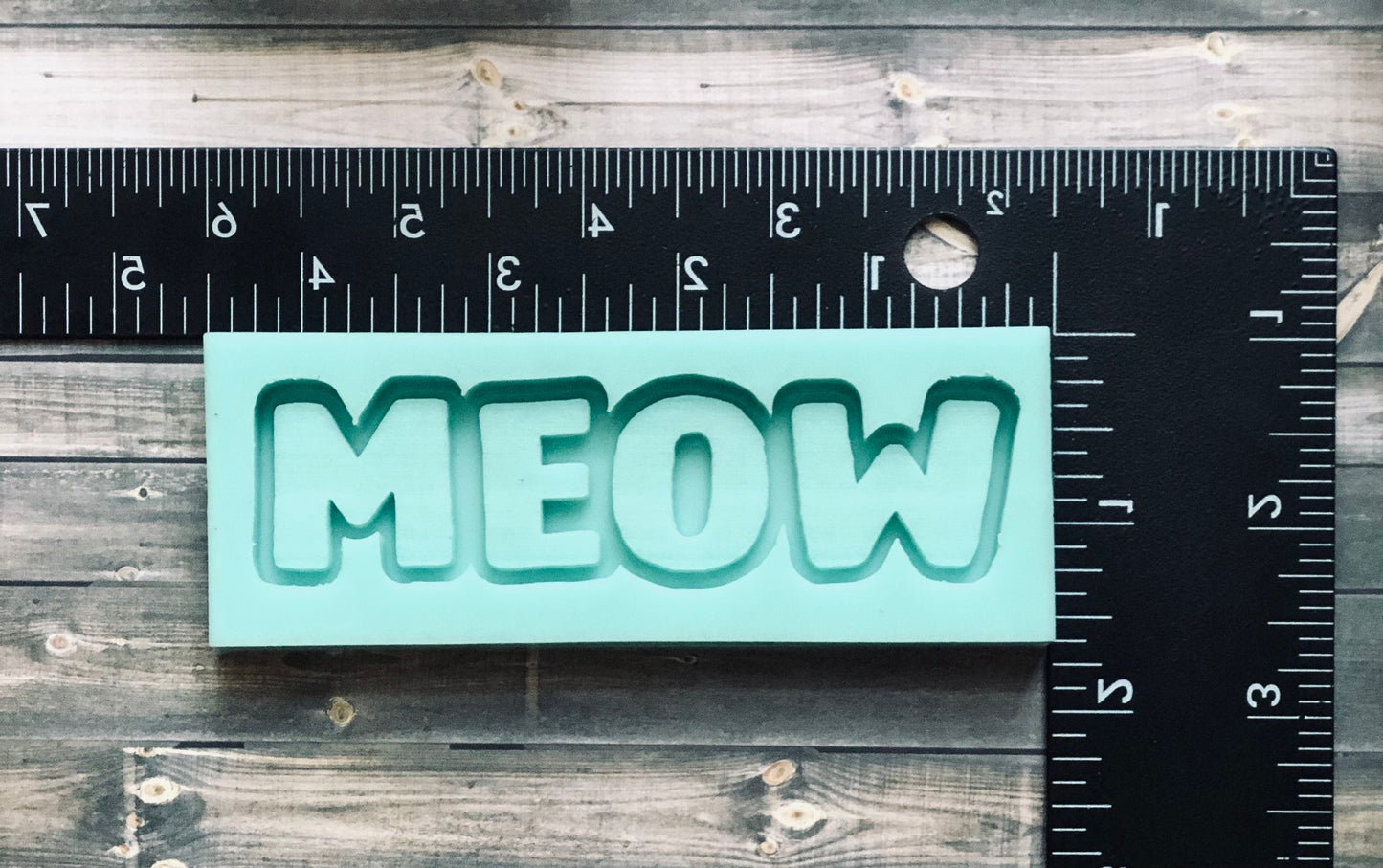 MEOW word shaker silicone mold  for epoxy resin- DIY keychain, DIY ornament, cat lovers