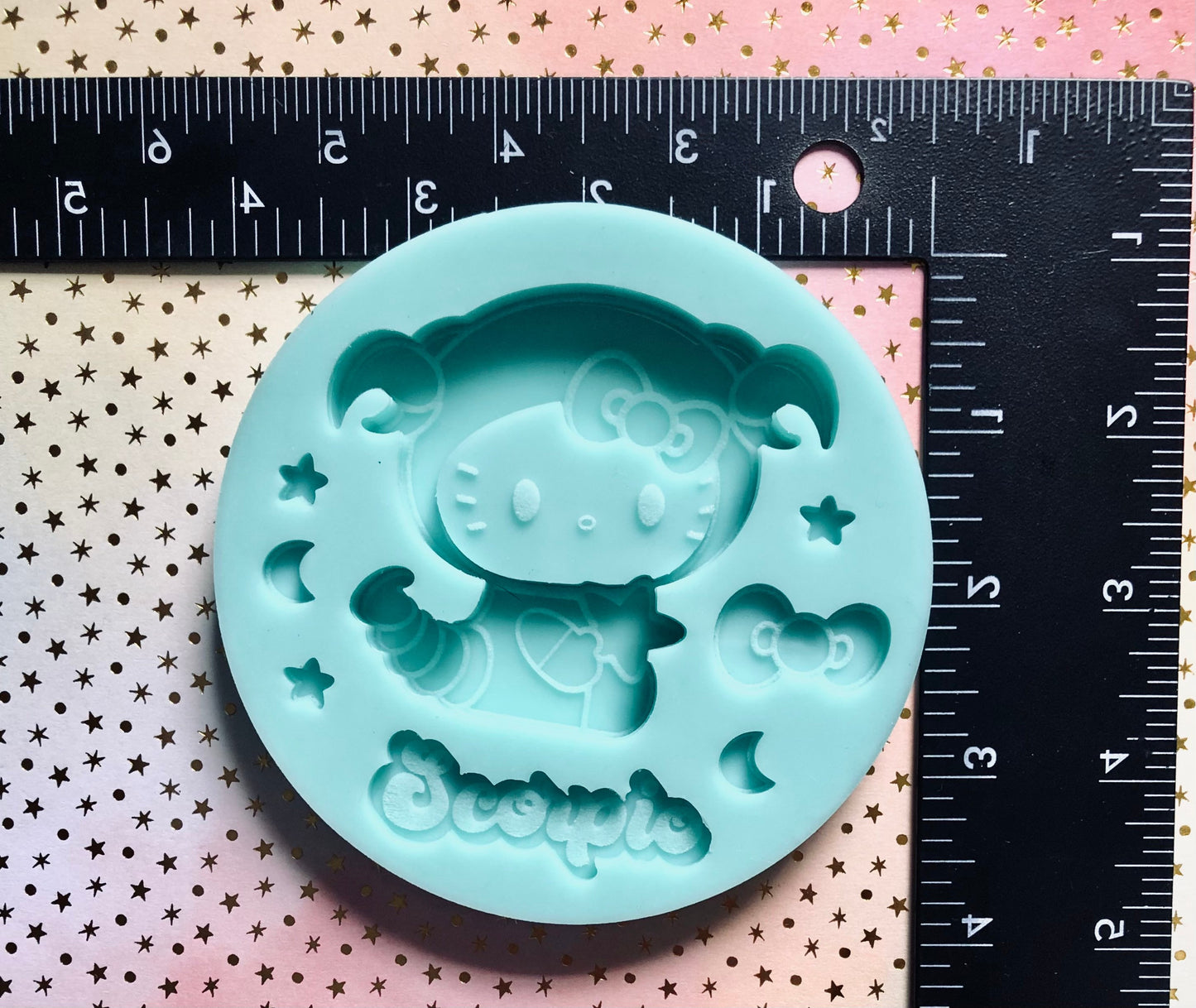 Scorpio Zodiac cat Silicone Shaker Mold for Epoxy resin - DIY keychain