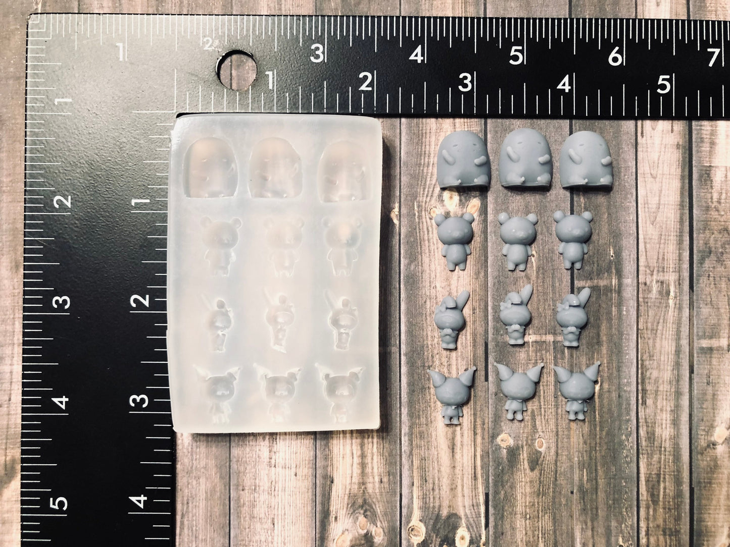 1.5 Cm cute characters for UV resin / DIY nail art/ embellishments - Non shaker