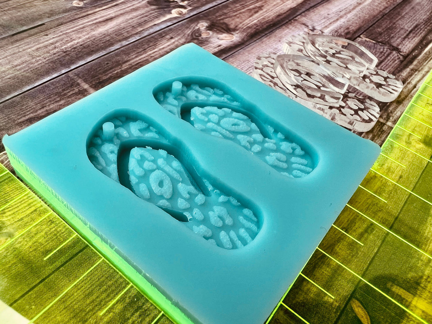 1.5 inch Leopard earring silicone mold for epoxy resin