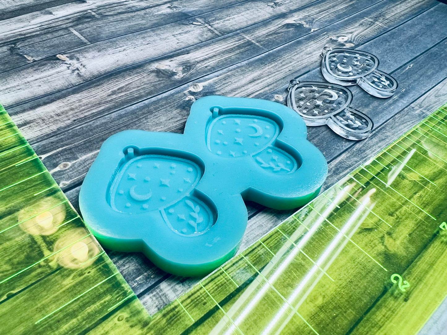 1.5 inch Mystical Mushroom Dangle earring silicone mold for epoxy resin- DIY dangle earring, earring mold.