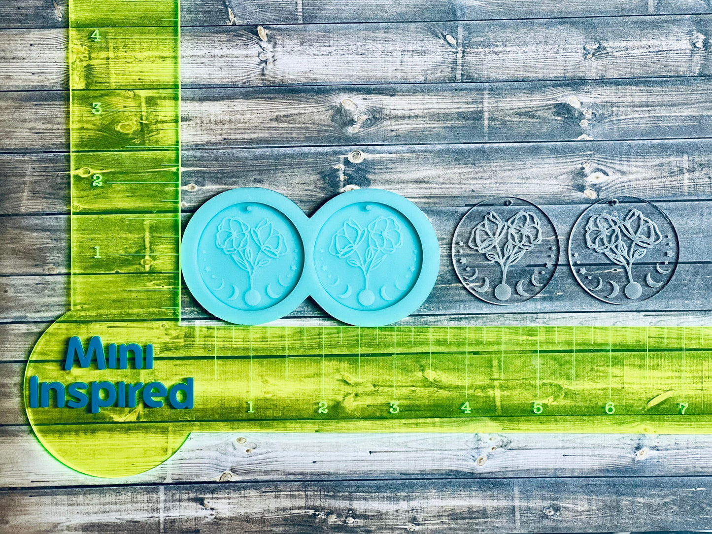1.5 inch floral moon phase dangle earrings  silicone mold for epoxy resin - DIY dangle earrings
