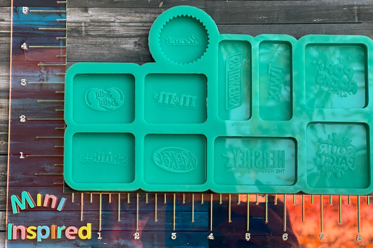 Non shaker candy silicone mold palette- DIY keychain for epoxy resin